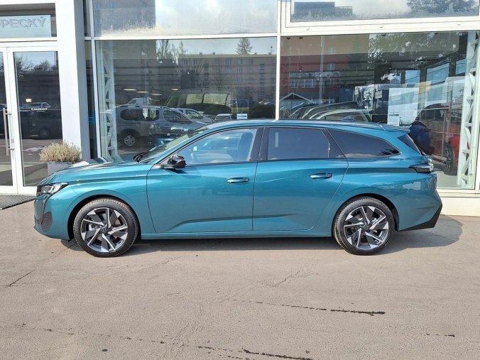 Peugeot 308, Peugeot 308 SW ALLURE Hybrid 145 e-DCS6, barva modrá