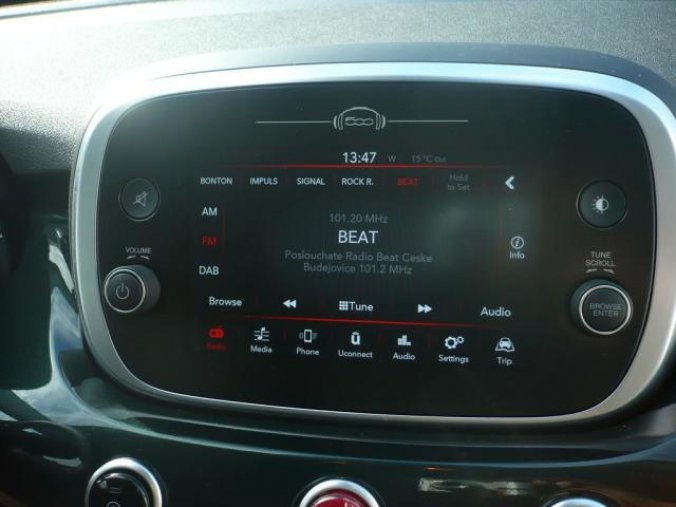 Fiat 500X, 1.0 Firefly 120k city cross, barva zelená
