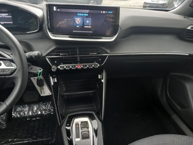 Peugeot 2008, Peugeot 2008 BUSINESS Hybrid 110 e-DCS6, barva bílá