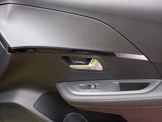 Peugeot 208, Peugeot 208 BUSINESS Hybrid 110 e-DCS6, barva zelená