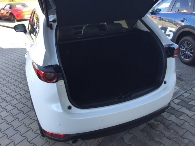 Mazda CX-5, 2,2 CD184 AWD A/T, barva bílá