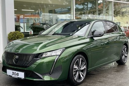 Peugeot 308 - ALLURE 1.2 PT 130K M6