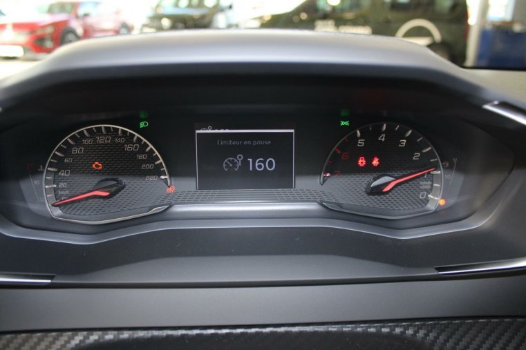 Peugeot 208, Peugeot 208 STYLE PureTech 100 S&S MAN6, barva černá