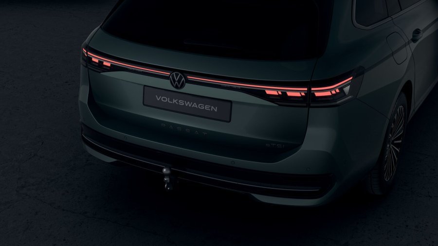 Volkswagen Passat, Passat Elegance 1,5 eTSI 110 kW mHEV, barva zelená