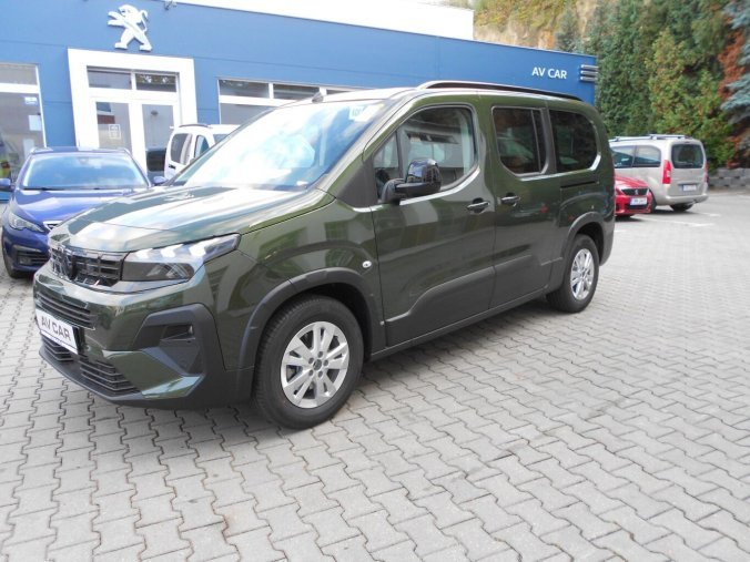 Peugeot Rifter, Peugeot Rifter LONG ALLURE BlueHDi 130 M6, barva zelená