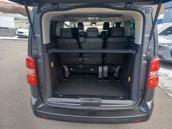 Peugeot Traveller, Peugeot Traveller Allure Long 2.0 BHDi 180 EAT8, barva šedá