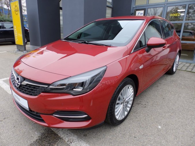 Opel Astra, ELEGANCE, barva červená