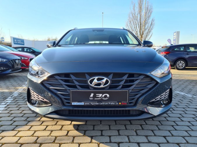 Hyundai i30, 1,5i 81 kW MT, barva modrá