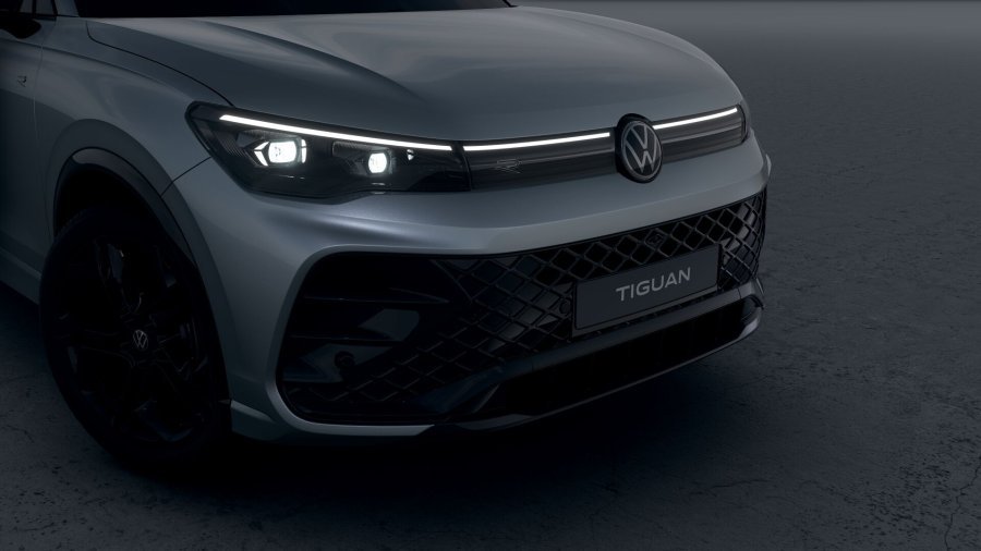 Volkswagen Tiguan, Tiguan R-Line People 2,0 TDI 142 kW 4MOT, barva stříbrná