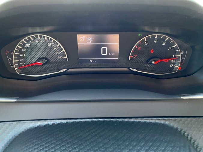 Peugeot 208, Peugeot 208 STYLE PureTech 100 S&S MAN6, barva žlutá