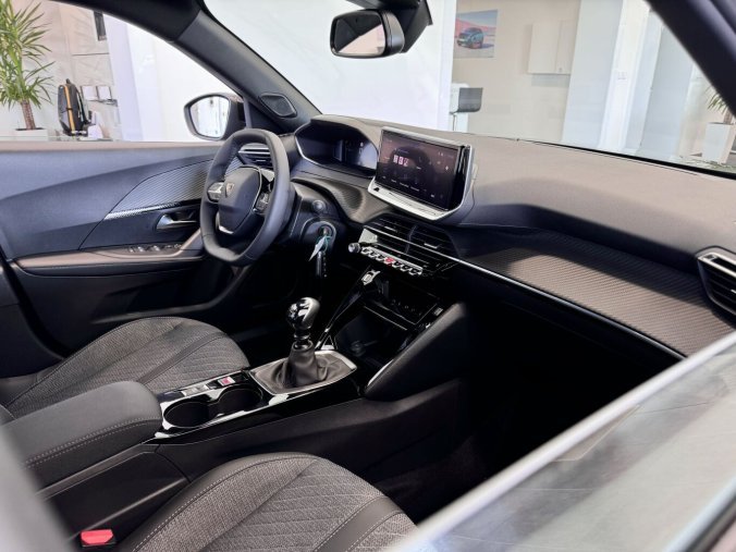 Peugeot 2008, Peugeot 2008 ALLURE, Pack Vision, Manuál, barva šedá