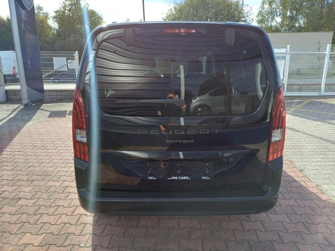 Peugeot Rifter, Peugeot Rifter Long Allure 1.5 HDI 130k, barva černá