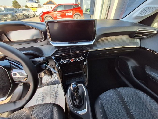 Peugeot 208, Peugeot 208 ALLURE PureTech 100 MAN6, barva bílá