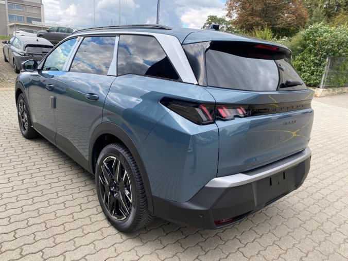 Peugeot 5008, Peugeot 5008 BUSINESS Hybrid 145 e-DCS6 - 6775, barva šedá