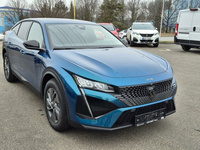 Peugeot 408, Peugeot 408 ALLURE Hybrid 136 e-DCS6, barva modrá