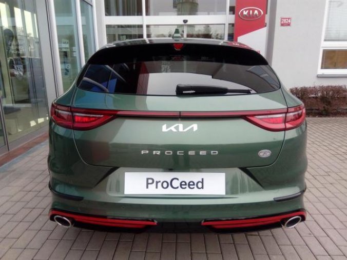 Kia ProCeed, 1.6 T-GDi GPF 7DCT GT MY24, barva zelená