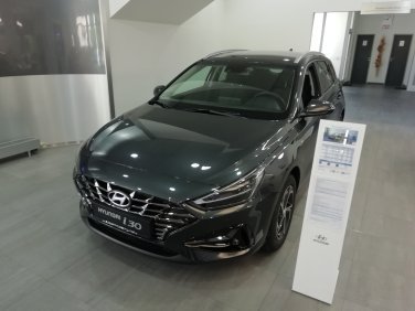 Hyundai i30 - 1,5 T-GDI Mild hybrid 117 kW (95 NAT mild hybrid) 6 st. iMT