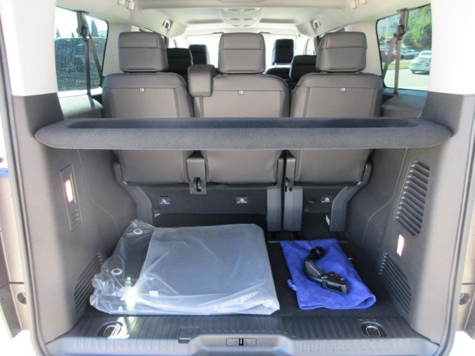 Peugeot Traveller, Peugeot Traveller ALLURE Long 2.0HDI 180k EAT8, barva bílá