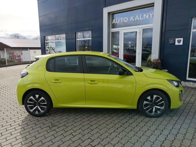 Peugeot 208, Peugeot 208 Allure 1.2 PureTech 100k MAN6, barva zelená