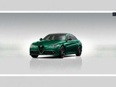 Alfa Romeo Giulia - 2,0 Turbo 280k Q4 AT8 TRIBUTO