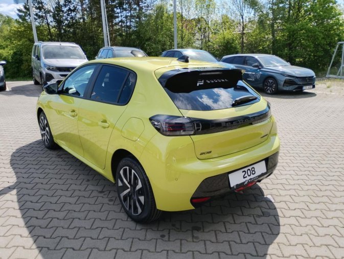 Peugeot 208, Peugeot 208 BUSINESS  Hybrid 110 e-DCS6, barva žlutá