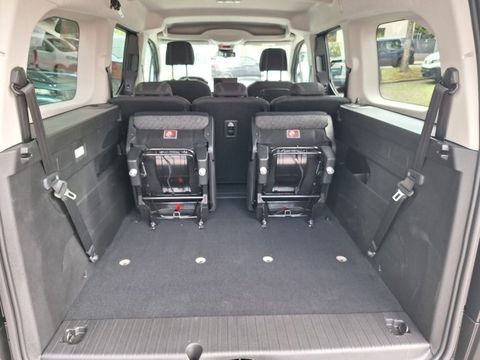 Peugeot Rifter, Peugeot Rifter LONG ALLURE 1.5 BHDi 130k EAT8, barva modrá