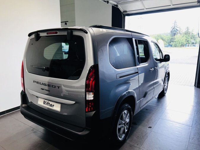 Peugeot Rifter, Peugeot Rifter LONG ALLURE DIESEL 130 MAN6, barva šedá