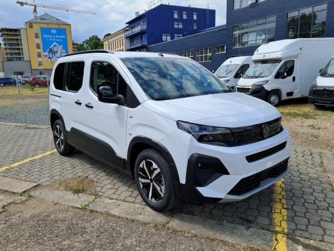 Peugeot Rifter, Peugeot Rifter GT BlueHDi 130 S&S EAT8, barva bílá