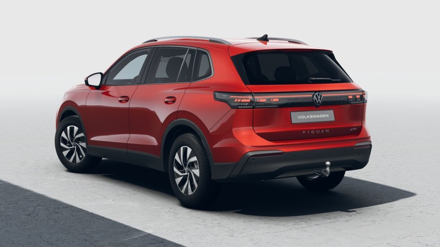 Volkswagen Tiguan, Tiguan People 1,5 eTSI 96 kW mHEV, barva červená