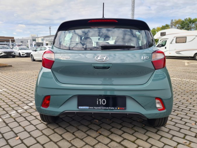 Hyundai i10, 1,0i 5 st. manuální, barva zelená