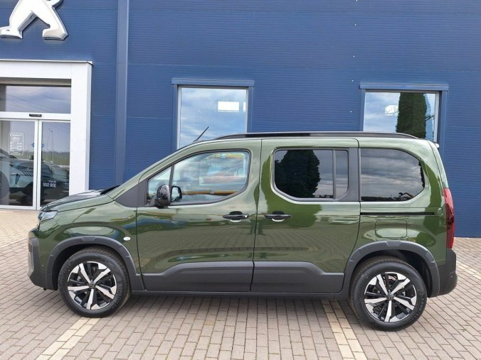 Peugeot Rifter, Peugeot Rifter GT BHDi 130 EAT8, barva zelená