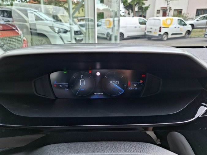 Peugeot 408, Peugeot 408 ALLURE Hybrid 145 e-DCS6, barva bílá