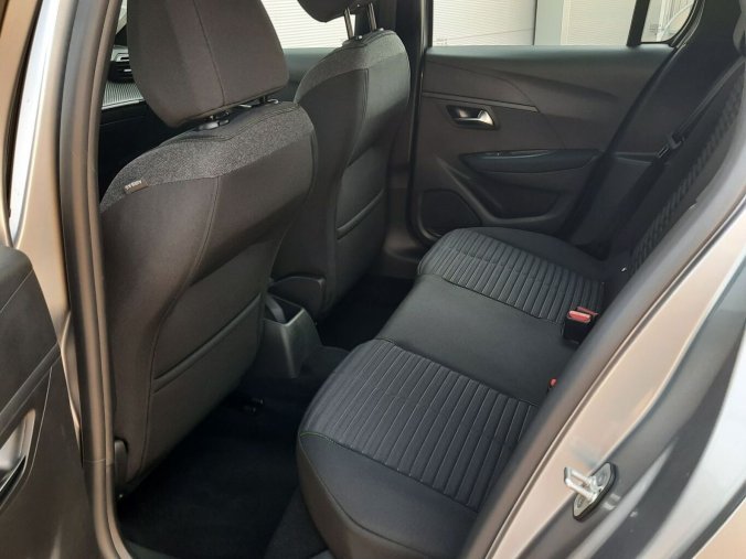 Peugeot 208, Peugeot 208 BUSINESS 1.2 TURBO 100k MAN6, barva šedá