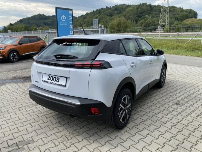 Peugeot 2008, Peugeot 2008 STYLE PureTech 100 S&S MAN6, barva bílá