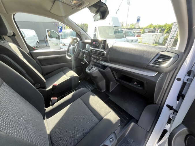 Peugeot Traveller, Peugeot Traveller Active L3 2,2 HDi 180k EAT8, barva bílá