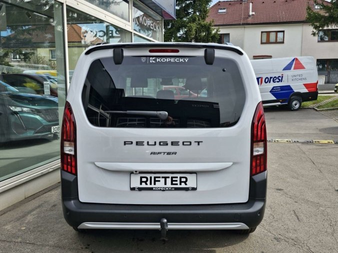Peugeot Rifter, Peugeot Rifter LONG GT 1.5 BHDi 130k EAT8, barva bílá