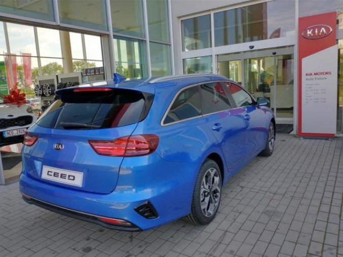 Kia Ceed, SW 1,5 T-GDi TOP 17¨ ALU KOLA, barva modrá