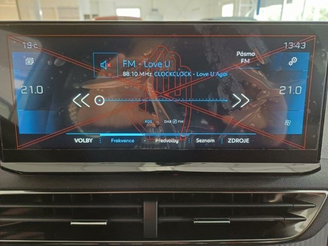 Peugeot 5008, Peugeot 5008 Allure Pack BlueHdi 130k EAT8, barva šedá