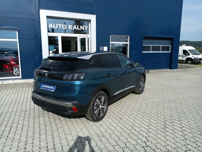 Peugeot 3008, Peugeot 3008 1,6 ALLURE PACK HYBRID 225 e-EAT8, barva modrá