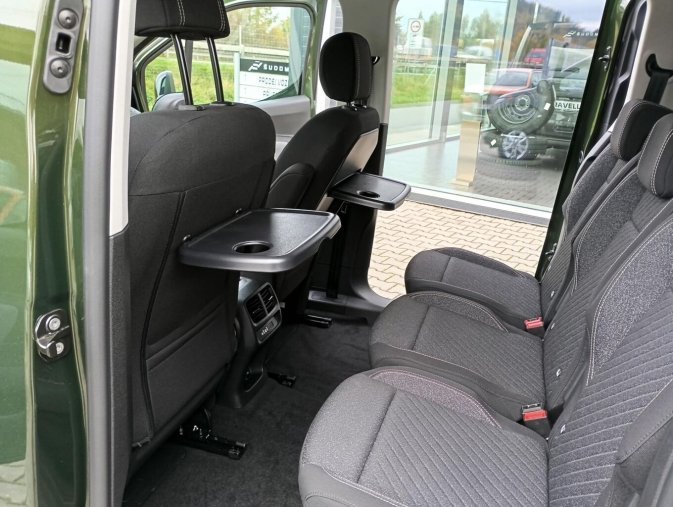 Peugeot Rifter, Peugeot Rifter LONG ALLURE HDi 130 S&S MAN6, barva zelená