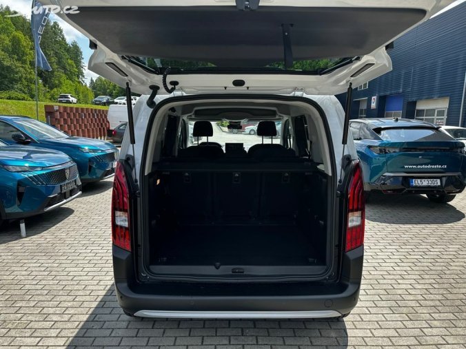 Peugeot Rifter, Peugeot Rifter GT BlueHDi 130 S&S EAT8, barva bílá