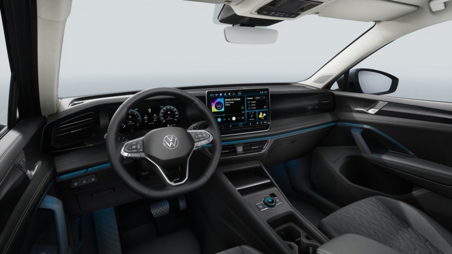 Volkswagen Tiguan, Tiguan People 1,5 eTSI 110 kW mHEV, barva šedá