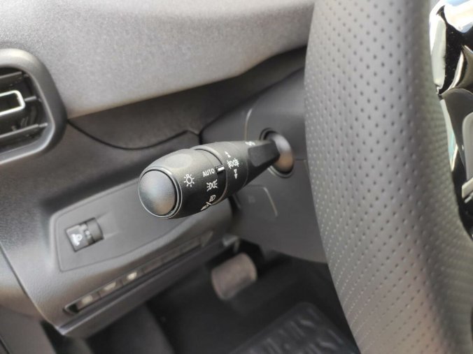 Peugeot Rifter, Peugeot Rifter GT 1.5 HDI 130kAUT8 osobní NAV, barva zelená