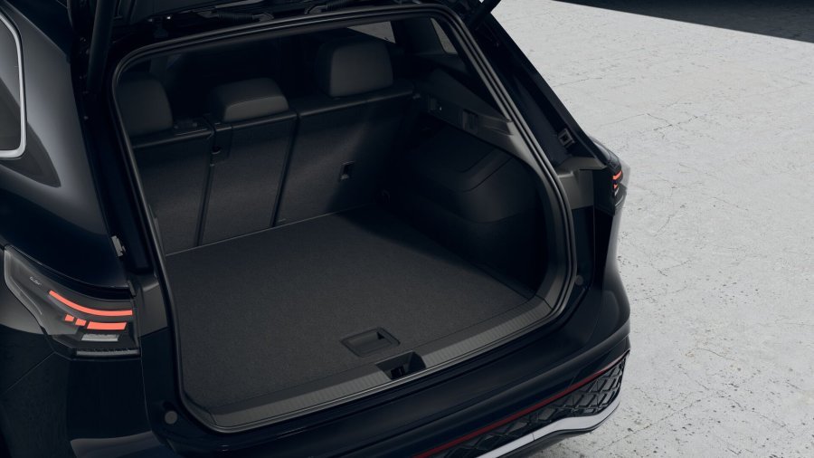 Volkswagen Tiguan, Tiguan R-Line People 150 kW eHybrid, barva černá