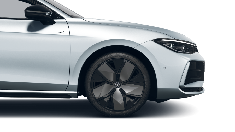 Volkswagen Passat, Passat R-Line 2,0 TDI 110 kW, barva stříbrná
