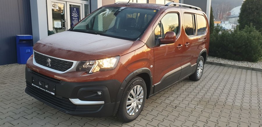 Peugeot Rifter, LONG ACTIVE 1.2 PureTech 110k S&S MAN6, barva oranžová