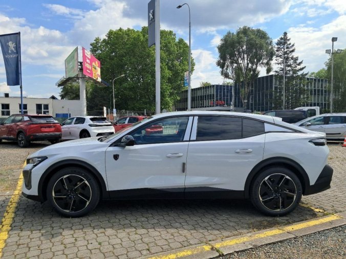 Peugeot 408, Peugeot 408 408 GT Hybrid 145 e-DCS6, barva bílá