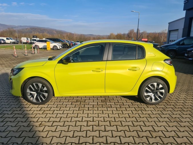 Peugeot 208, Peugeot 208 208 STYLE PureTech 100 S&S MAN6, barva žlutá