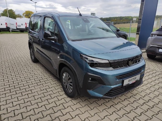 Peugeot Rifter, Peugeot Rifter ALLURE 1.2i 110k MAN6 BENZIN, barva modrá