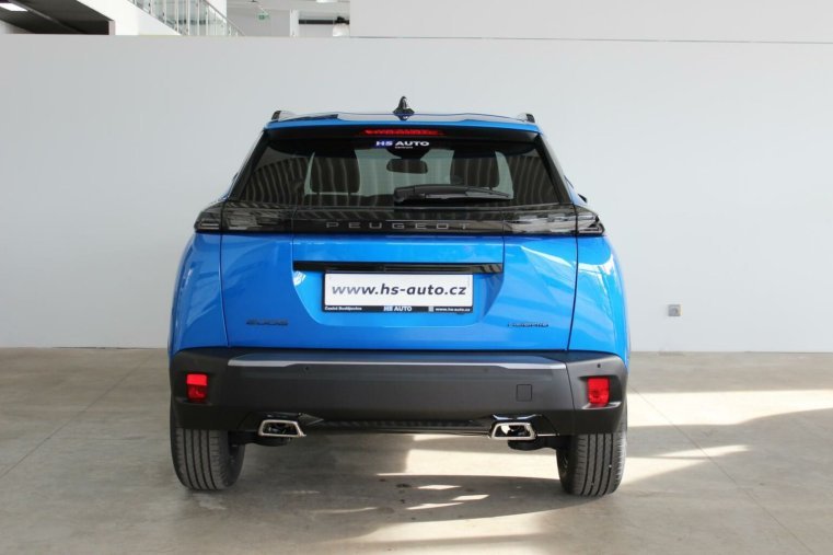 Peugeot 2008, Peugeot 2008 ALLURE Hybrid 136 e-DCS6, barva modrá